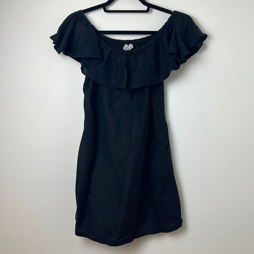 Tommy Bahama black off the shoulder dress size small